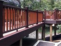 <b>Trex Composite Vintage Lantern Posts and Railing with Fire Pit square balusters</b>